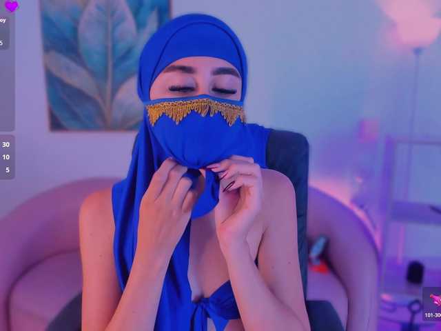 Alina-Malak live cam on BongaCams