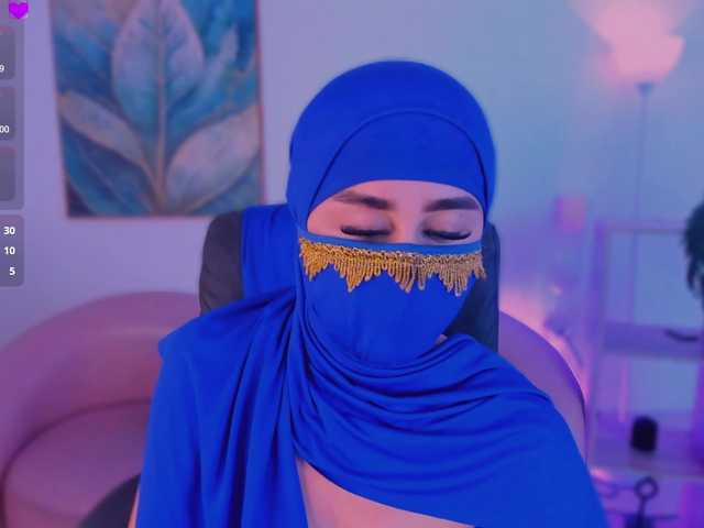 Alina-Malak live cam on BongaCams