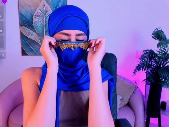 Alina-Malak live cam on BongaCams
