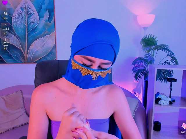 Alina-Malak live cam on BongaCams