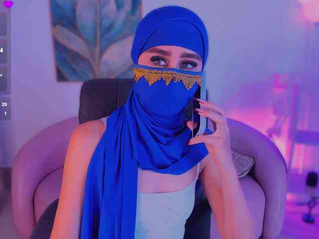 Alina-Malak webcam