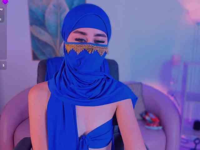 Alina-Malak webcam