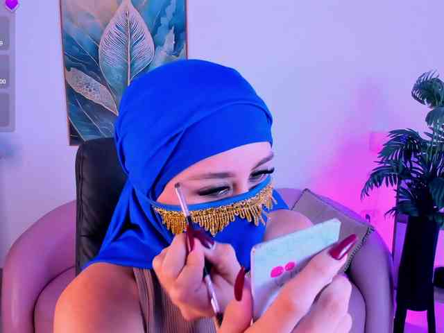 Alina-Malak Alina-Malak