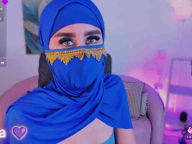 Alina-Malak Alina-Malak