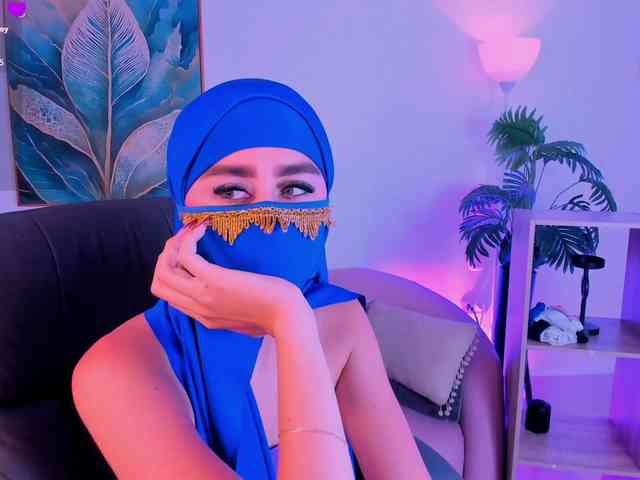 Alina-Malak webcam