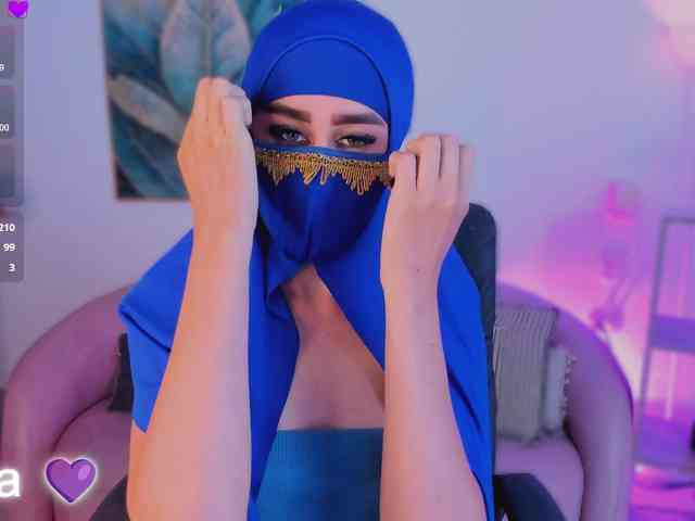 Alina-Malak webcam