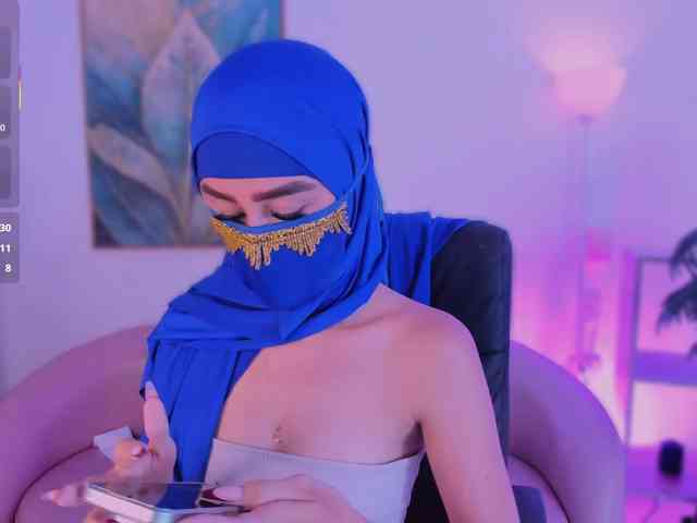 Alina-Malak Alina-Malak