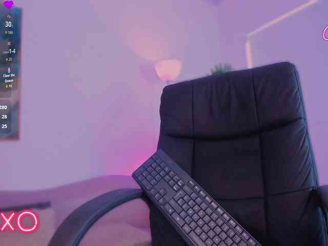 Alina-Malak webcam