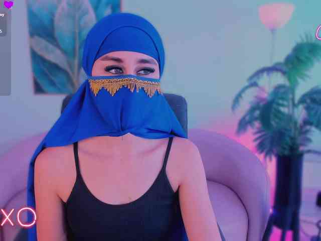 Alina-Malak webcam