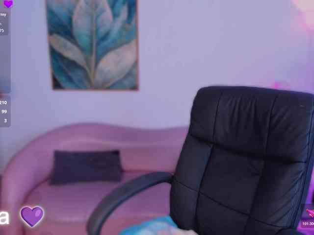 Alina-Malak webcam