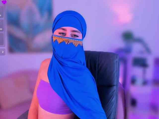 Alina-Malak Alina-Malak