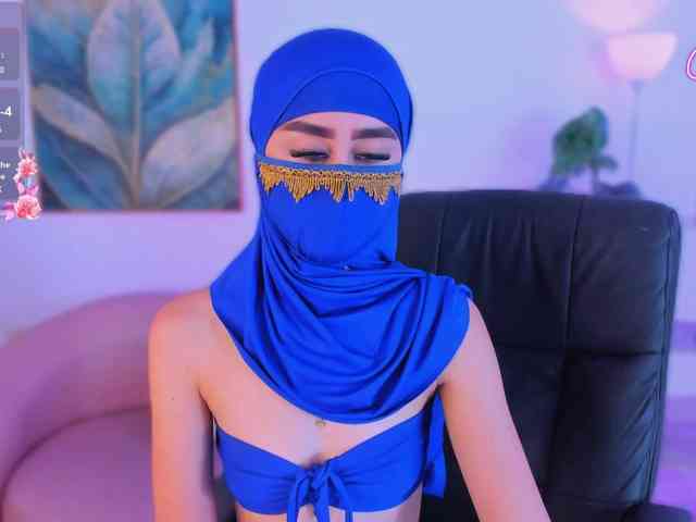 Alina-Malak webcam