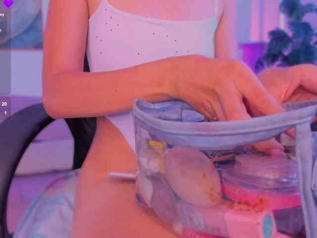 Alina-Malak webcam