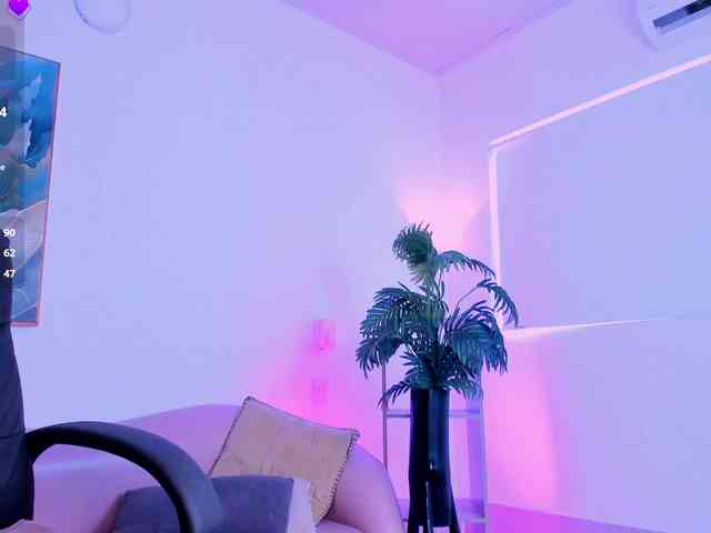 Alina-Malak Live Webcam on BongaCams