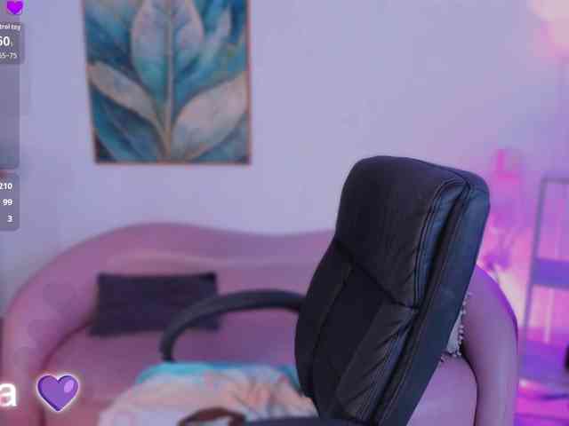 Alina-Malak webcam