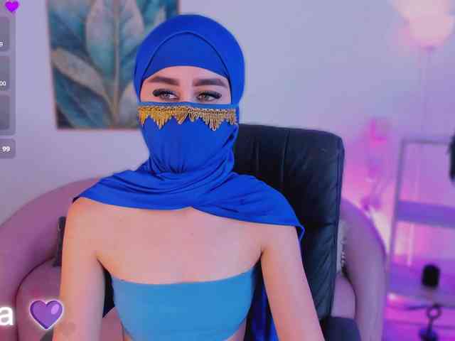 Alina-Malak webcam