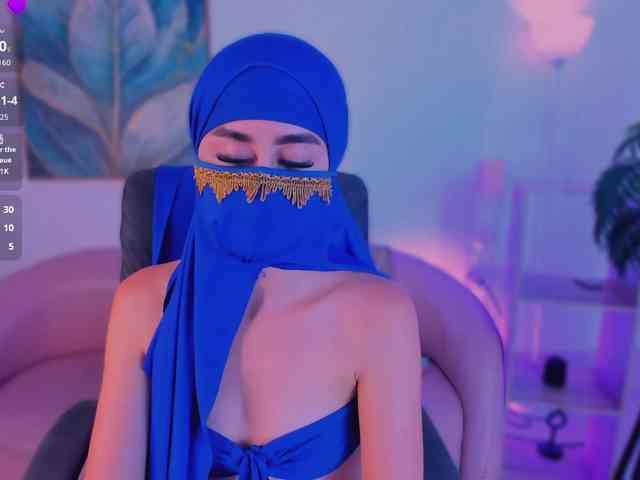 Alina-Malak Alina-Malak