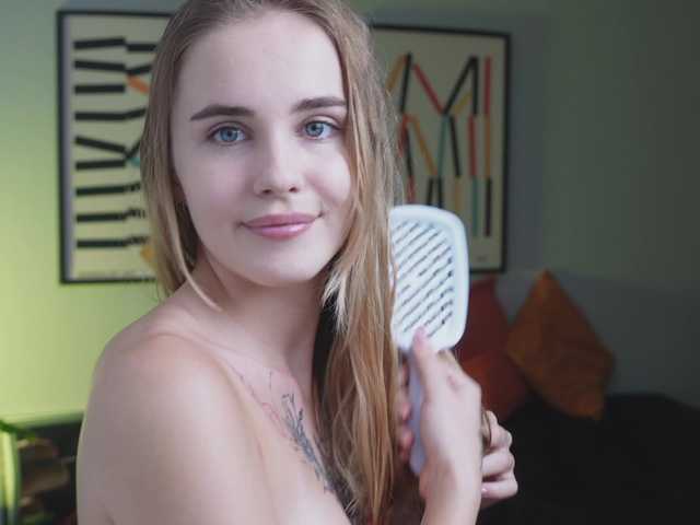 liavella live cam on BongaCams