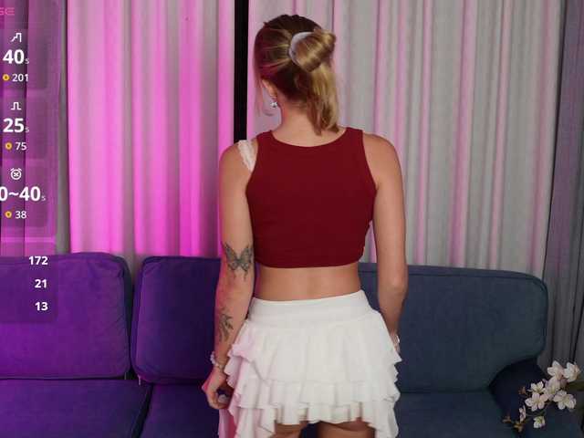 liavella live cam on BongaCams