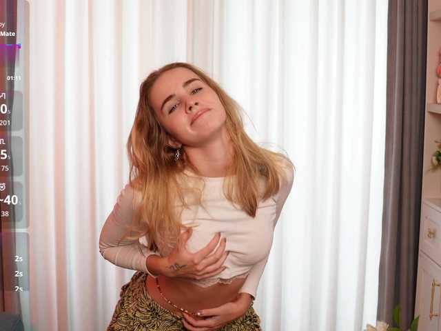 liavella live cam on BongaCams