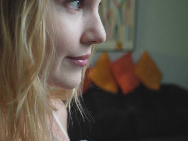 liavella live cam on BongaCams