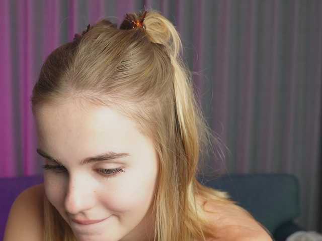 liavella live cam on BongaCams