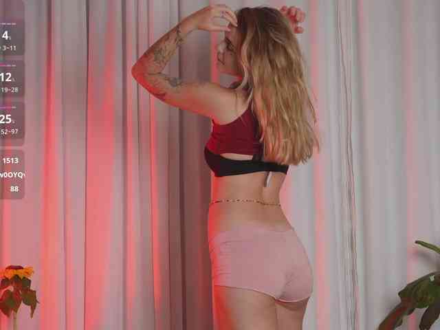 liavella webcam