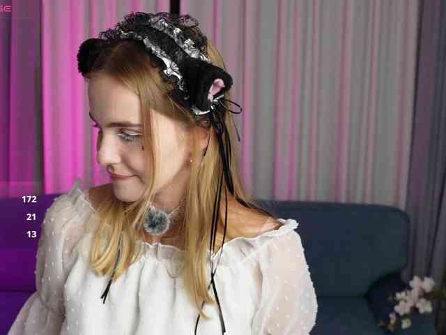 liavella webcam