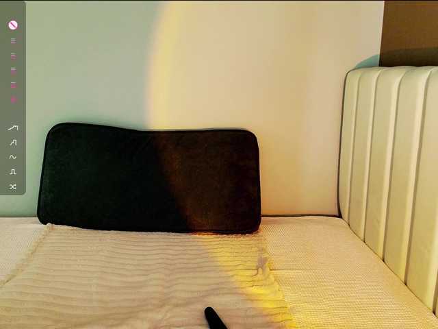 dixixii live cam on BongaCams