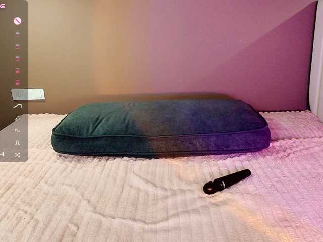 dixixii live cam on BongaCams