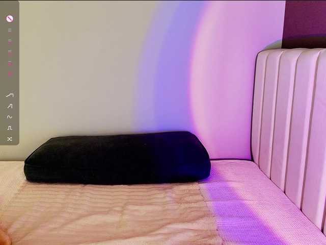 dixixii live cam on BongaCams