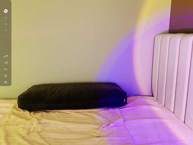 dixixii live cam on BongaCams