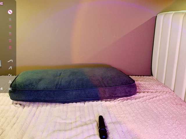 dixixii live cam on BongaCams