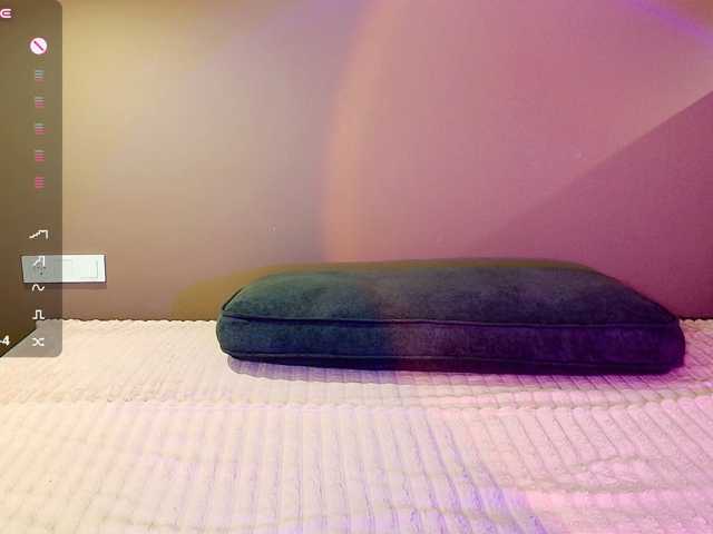 dixixii live cam on BongaCams