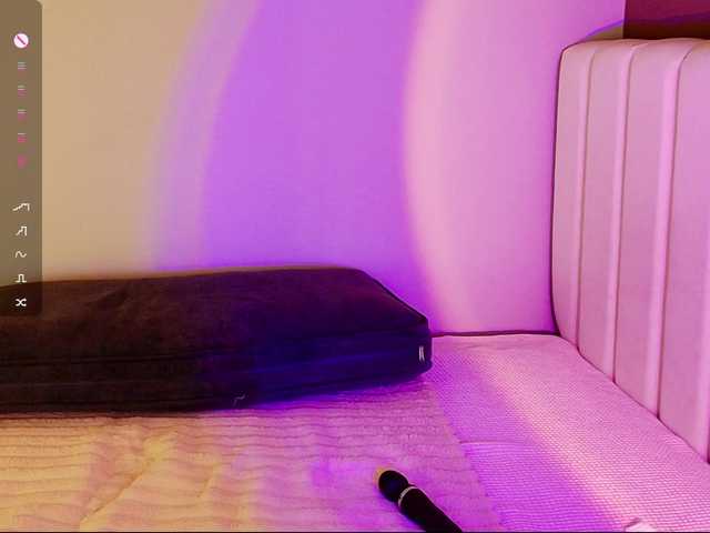 dixixii live cam on BongaCams