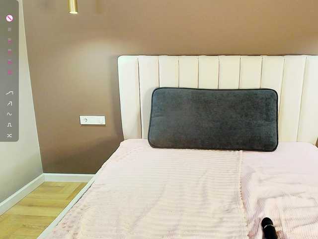 dixixii live cam on BongaCams
