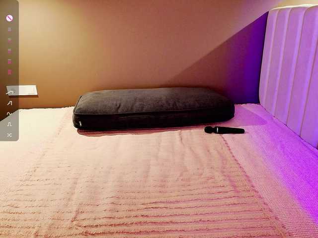 dixixii live cam on BongaCams