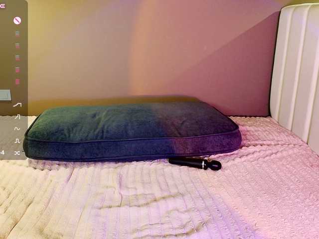dixixii live cam on BongaCams