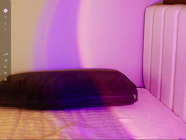 dixixii live cam on BongaCams