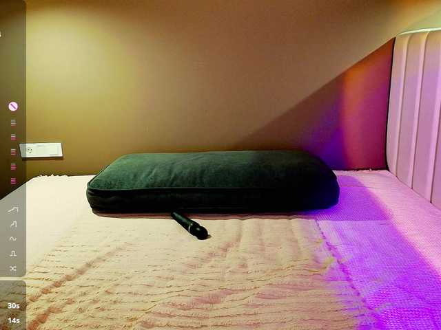 dixixii live cam on BongaCams