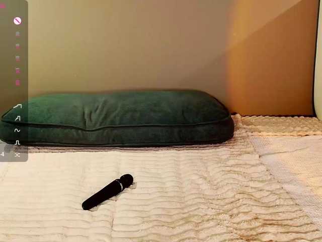 dixixii live cam on BongaCams