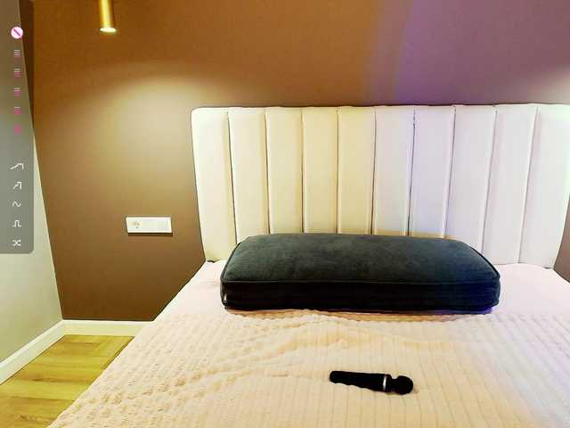 dixixii live cam on BongaCams