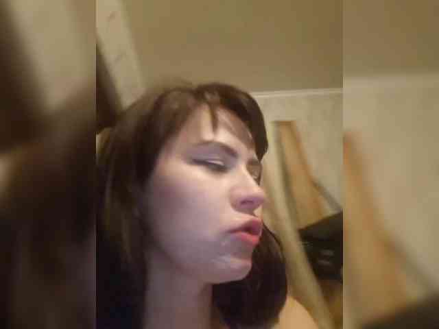 Evelina130399 webcam