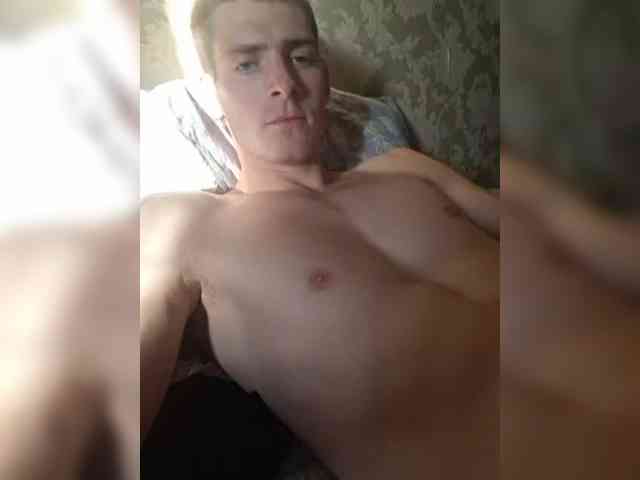 Evelina130399 webcam