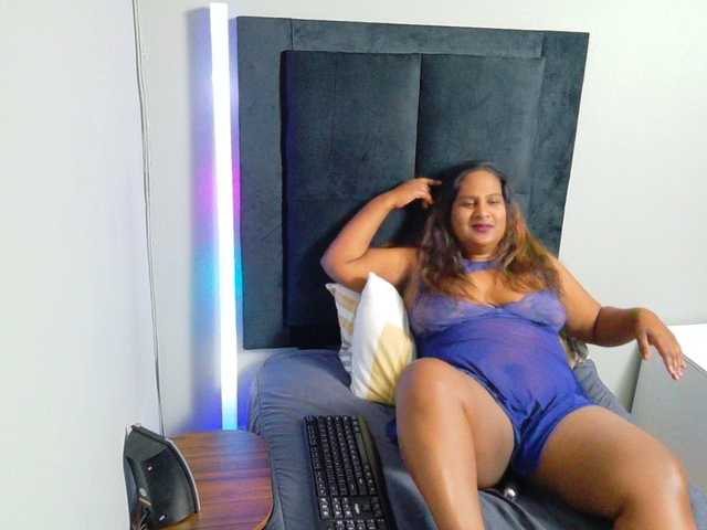 SpicedDove live cam on BongaCams