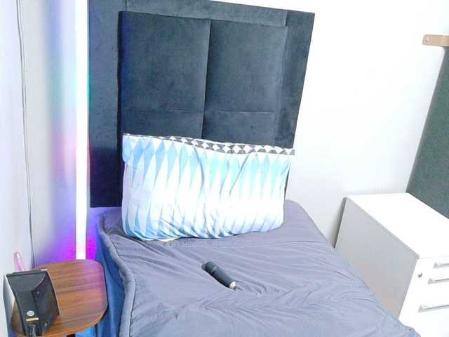 SpicedDove live webcam show