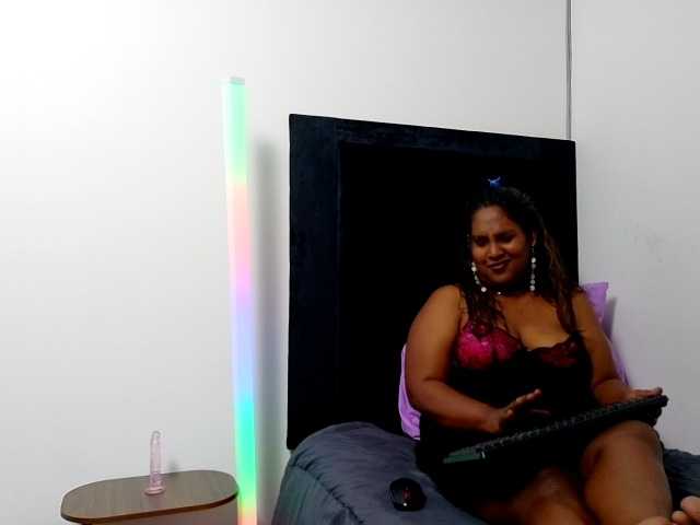 SpicedDove live cam on BongaCams