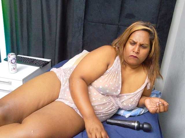 SpicedDove live cam on BongaCams
