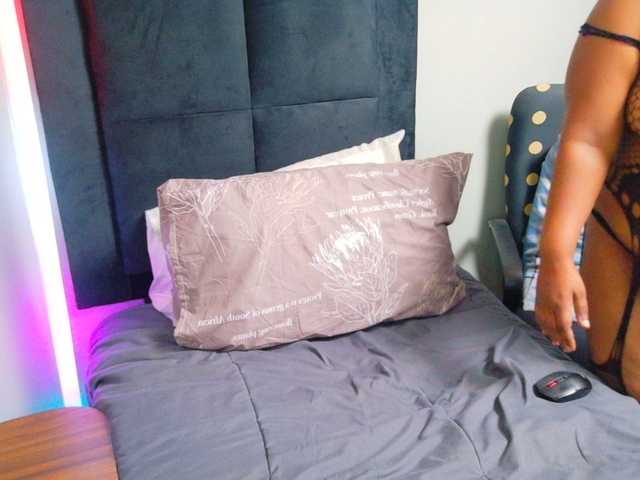 SpicedDove live cam on BongaCams