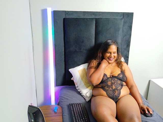 SpicedDove live cam on BongaCams